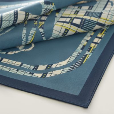 新品!箱,タグ】エルメス ハンカチ メンズ ブルー 新品タグ付きHERMES